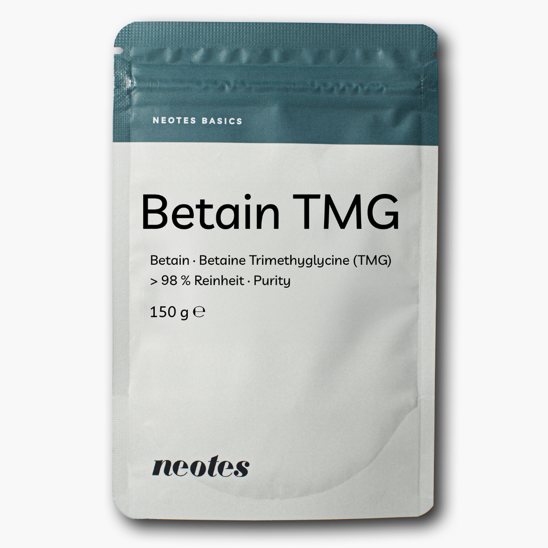 Betain TMG Pulver von neotes im Beutel als Produktfoto auf hellem Hintergrund