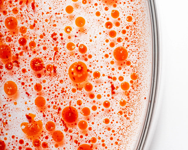 Orange astaxanthin oil droplets